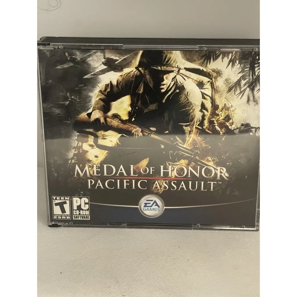 Video Game PC‎ Medal of Honor Pacific Assault